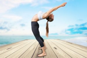 Why You Should Stretch Before & After Exercise